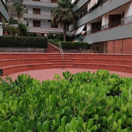 Ferienwohnung Oltremare Taormina Letojanni Zimmer foto