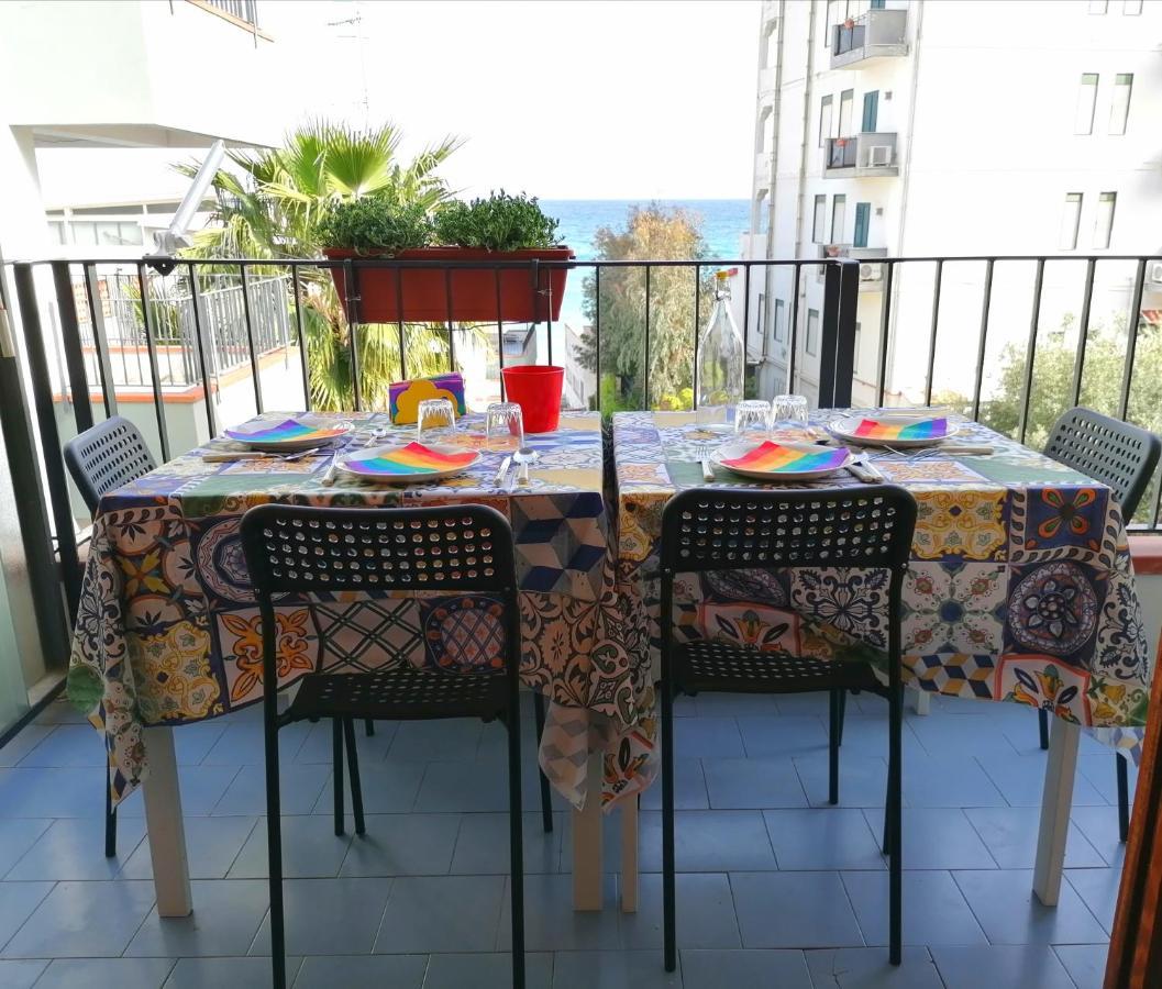 Ferienwohnung Oltremare Taormina Letojanni Exterior foto