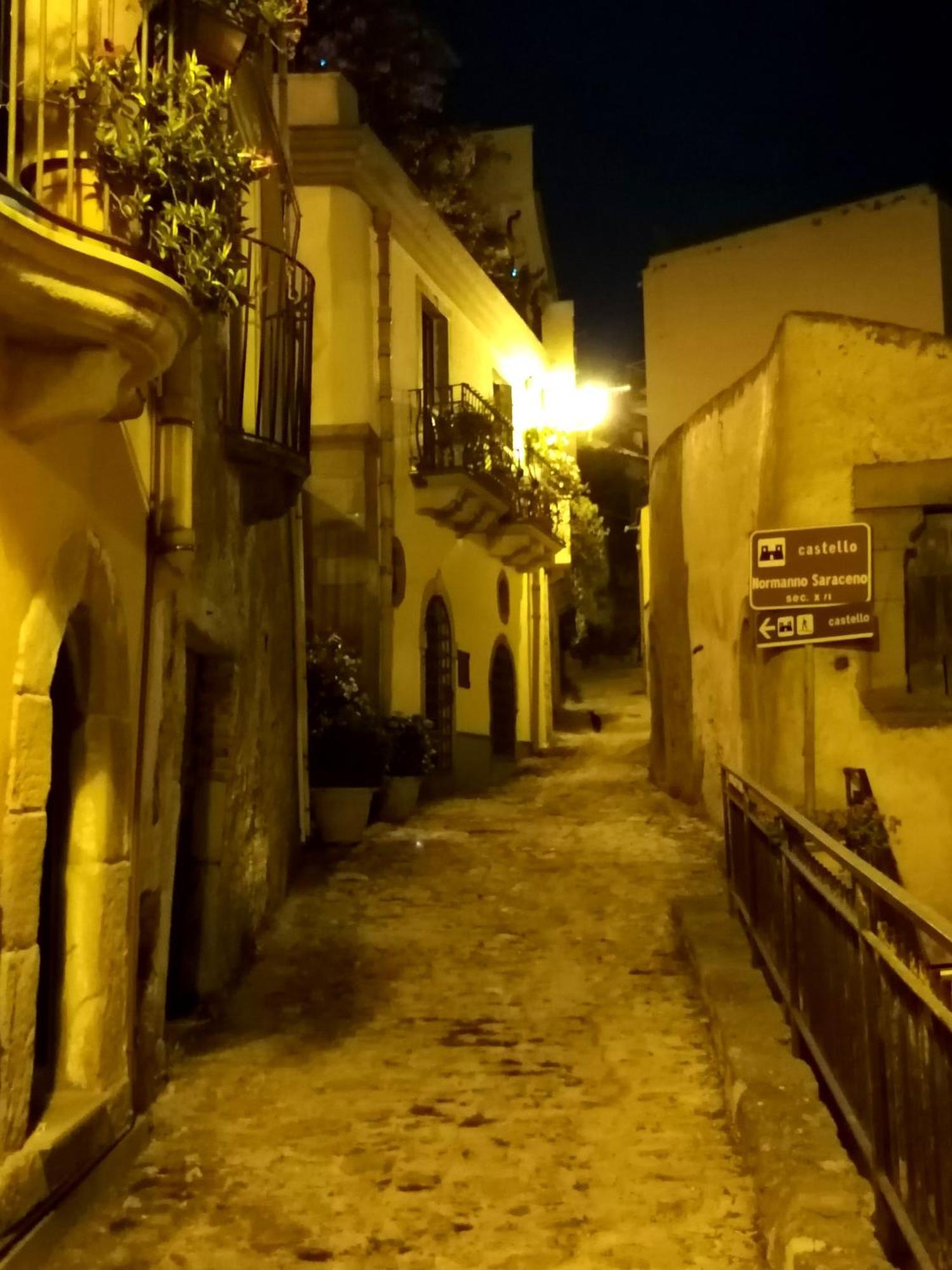 Ferienwohnung Oltremare Taormina Letojanni Zimmer foto