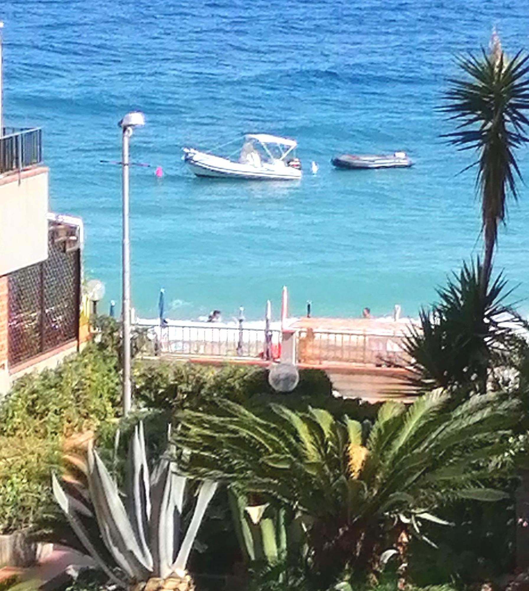 Ferienwohnung Oltremare Taormina Letojanni Zimmer foto